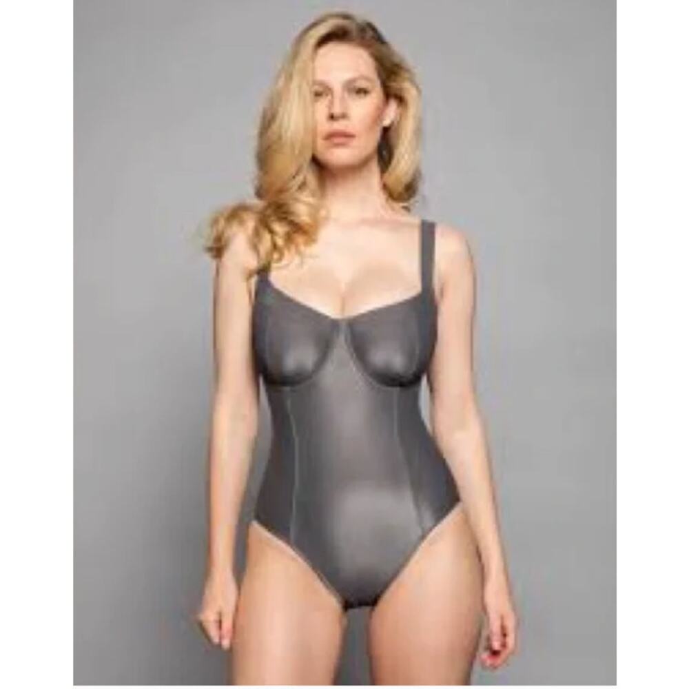 NWT TA3 Lifty Pewter Gray Underwire Corset One Piece Swimsuit Size S Short D/DD